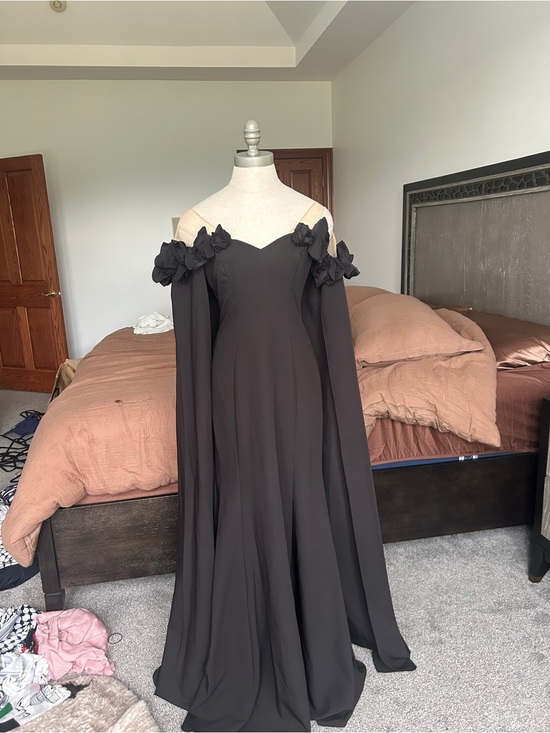 Marchesa Dresses & Skirts - Marchesa Black One-Shoulder Evening Gown with Floral Appliqué
